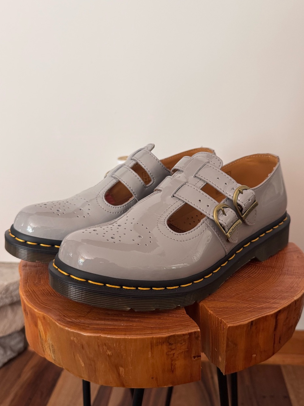 8065 PATENT LEATHER MARY JANE SHOES Grey Patent Lamper NEW Without Box Sz 8 - Picture 3 of 13